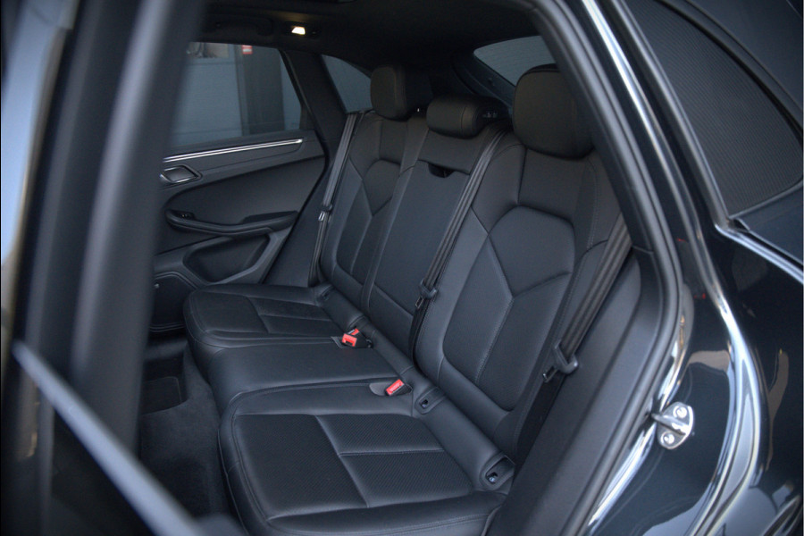Porsche Macan 2.0 | Panoramadak | Bose | Luchtvering | PASM | Memory Seats | Camera | Leder Dashboard | Stuurverwarming | Stoelverwarming | Elektrische Achterklep | Navigatie |