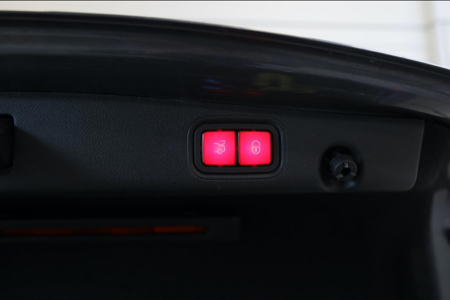 Mercedes-Benz E-Klasse 350 e AMG WID COCKPIT 360° CAMERA PANO BURMEISTER SFEERVERLICHTING 299PK Plug-in Hybrid LEASE V/A 144,- PM