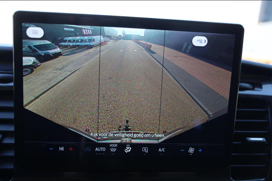 Ford Transit 350 2.0 TDCI L3/H2 AUTOMAAT 360° CAMERA TREKHAAK DRIVER ASS CLIMA TREKHAAK ZEER VOL UITGERUST LEASE V/A €199,- p.m.