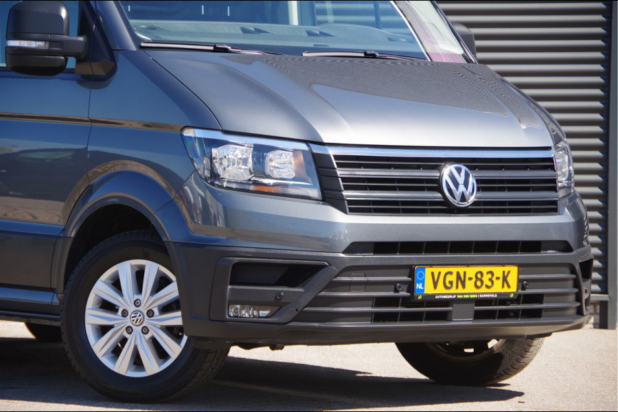 Volkswagen Crafter 35 2.0 TDI L3H3 HIGHLINE 140PK AUT. TREKHAAK, CAMERA, NAVI, CRUISE, AIRCO, NL AUTO, NAP