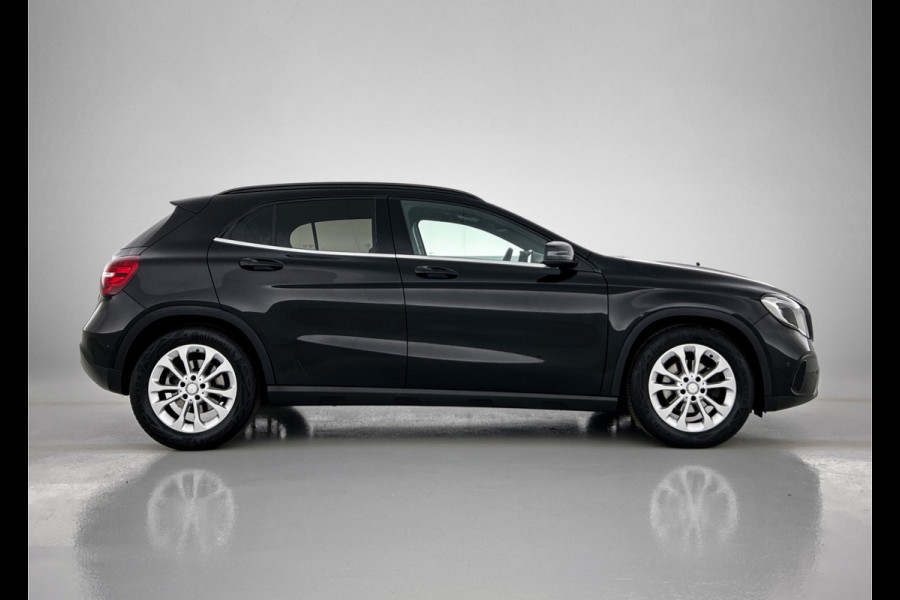 Mercedes-Benz GLA 180 Business Solution | Lichtmetalen velgen | Navigatie | Parking support | Inclusief 12 Maanden Garantie