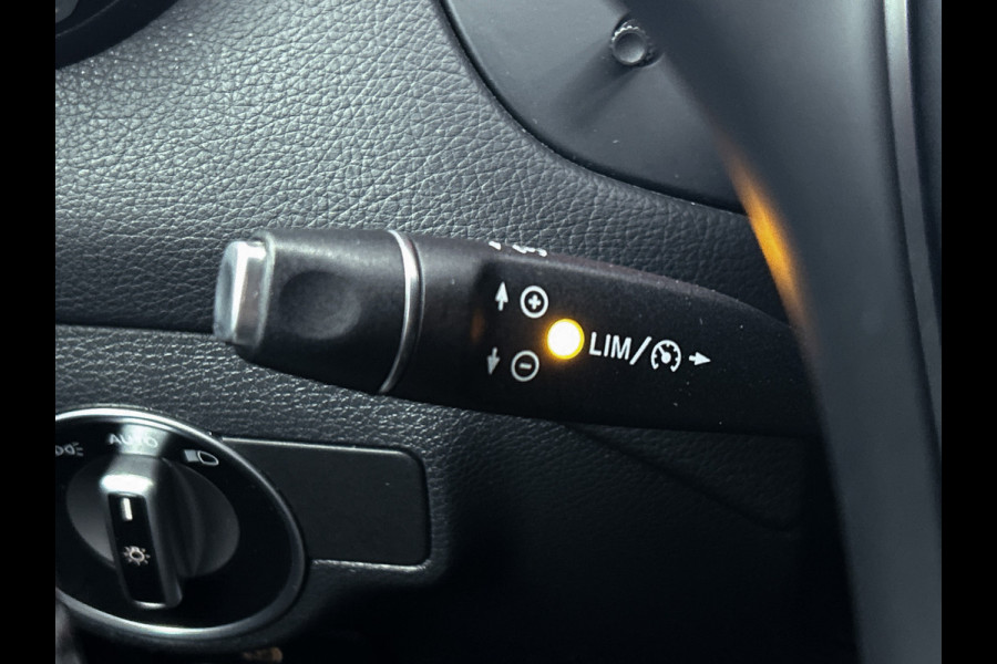 Mercedes-Benz GLA 180 Business Solution | Lichtmetalen velgen | Navigatie | Parking support | Inclusief 12 Maanden Garantie