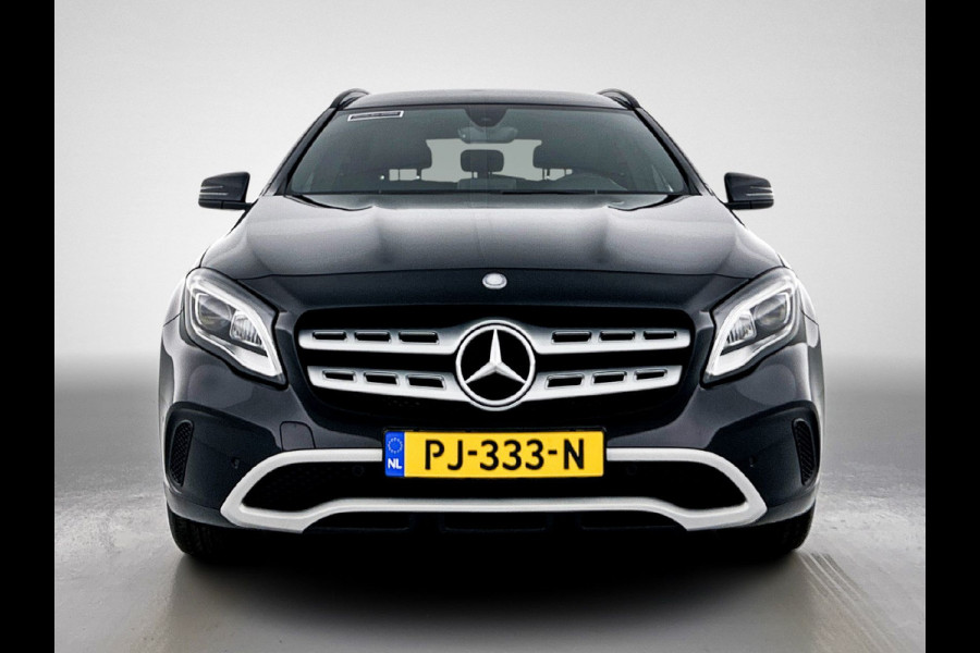 Mercedes-Benz GLA 180 Business Solution | Lichtmetalen velgen | Navigatie | Parking support | Inclusief 12 Maanden Garantie
