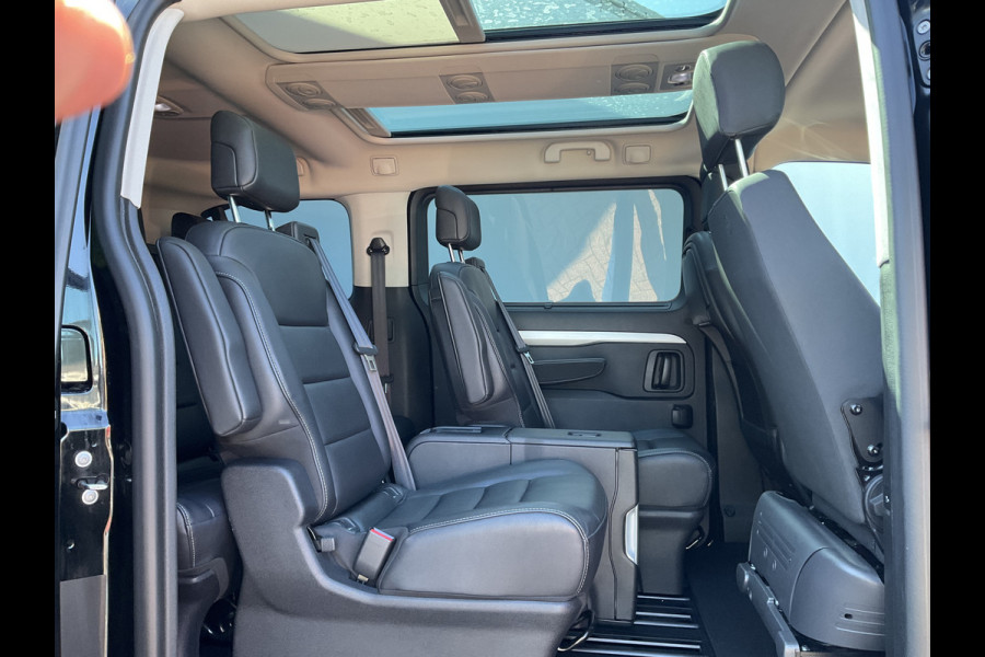 Opel Vivaro E Innovation Invalide aanpassing Stoellift Braun-Ability Trekhaak Leder Pano Hud Vol opties!