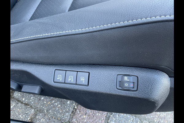 Opel Vivaro E Innovation Invalide aanpassing Stoellift Braun-Ability Trekhaak Leder Pano Hud Vol opties!