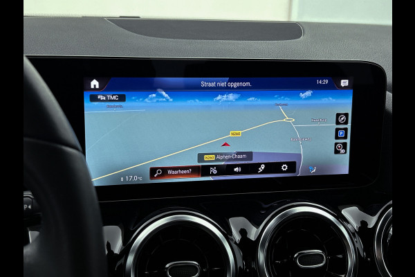 Mercedes-Benz GLA 250 e Luxury Line | 5 spaaks lichtmetalen velgen | Wide screen | Navigatie | Parking support | Inclusief 24 maanden Mercedes-Benz Certified garantie voor Europa.
