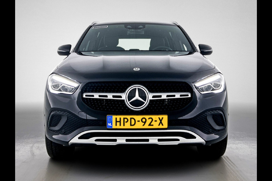 Mercedes-Benz GLA 250 e Luxury Line | 5 spaaks lichtmetalen velgen | Wide screen | Navigatie | Parking support | Inclusief 24 maanden Mercedes-Benz Certified garantie voor Europa.