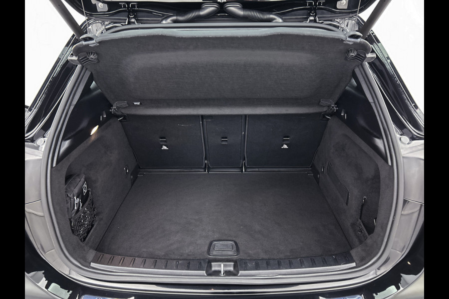 Mercedes-Benz GLA 250 e Luxury Line | 5 spaaks lichtmetalen velgen | Wide screen | Navigatie | Parking support | Inclusief 24 maanden Mercedes-Benz Certified garantie voor Europa.