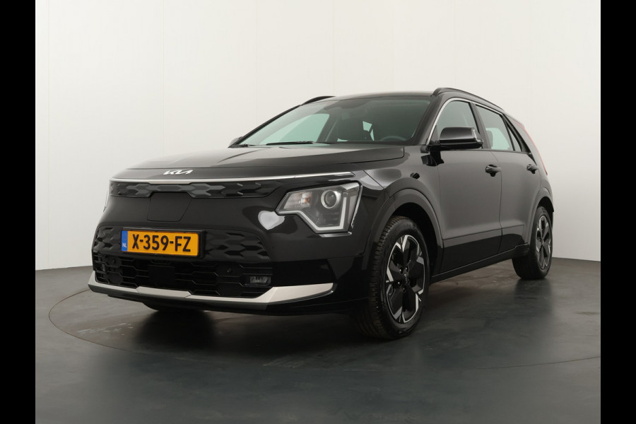 Kia Niro EV DynamicLine 64.8 kWh - Navigatie - Parkeersensoren voor en achter - Adaptieve cruise control - Fabrieksgarantie tot 11-2030