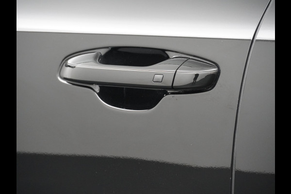 Kia Niro EV DynamicLine 64.8 kWh - Navigatie - Parkeersensoren voor en achter - Adaptieve cruise control - Fabrieksgarantie tot 11-2030