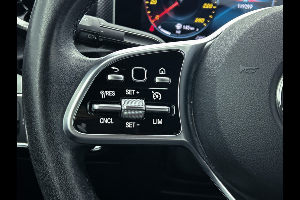 Mercedes-Benz A-Klasse 180 Advantage Lichtmetalen velgen | wide screen | navigatie | parking support met Camera achter | Inclusief 24 maanden Mercedes-Benz Certified garantie voor Europa.