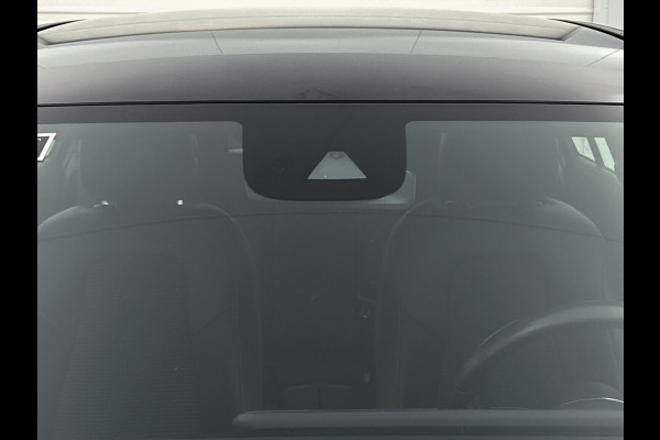 Mercedes-Benz A-Klasse 180 Advantage Lichtmetalen velgen | wide screen | navigatie | parking support met Camera achter | Inclusief 24 maanden Mercedes-Benz Certified garantie voor Europa.