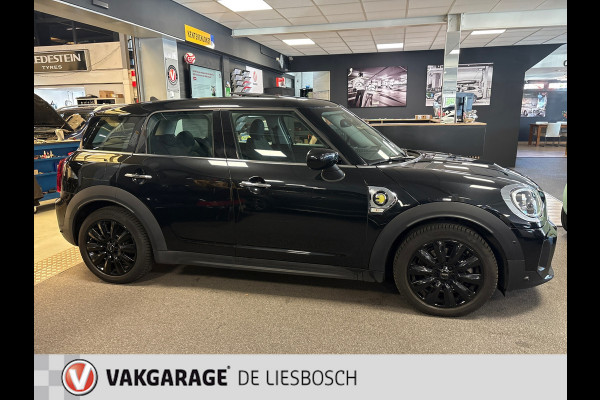 MINI Countryman 2.0 Cooper S E ALL4 Essential Step / Panorama-dak / Harman-kardon / head-up display