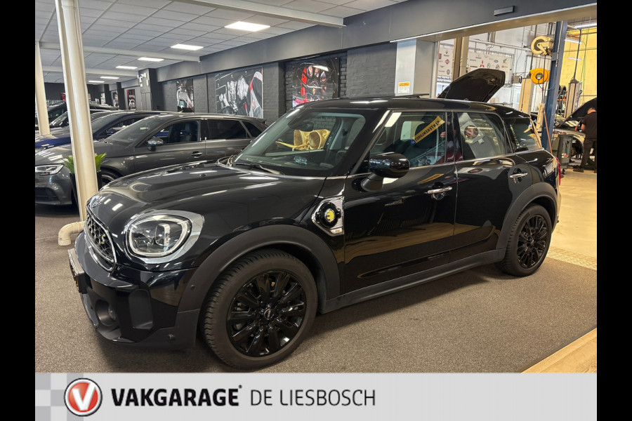MINI Countryman 2.0 Cooper S E ALL4 Essential Step / Panorama-dak / Harman-kardon / head-up display