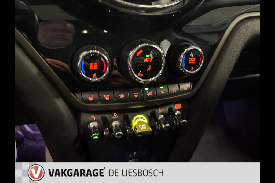 MINI Countryman 2.0 Cooper S E ALL4 Essential Step / Panorama-dak / Harman-kardon / head-up display