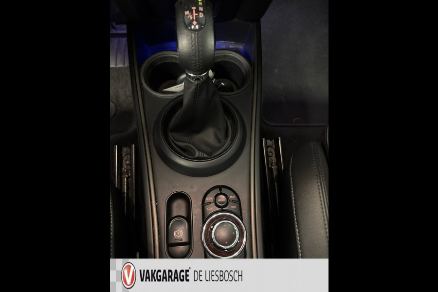 MINI Countryman 2.0 Cooper S E ALL4 Essential Step / Panorama-dak / Harman-kardon / head-up display