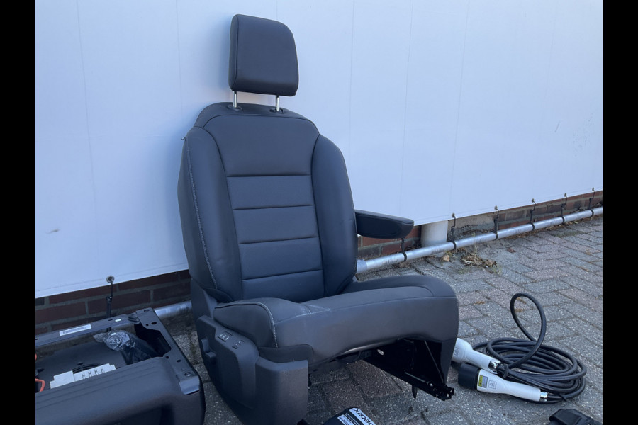 Citroën e SpaceTourer 7-Pers Innovation Braun-Ability-Stoellift Invalide Trekhaak Leder Pano Hud Vol opties!