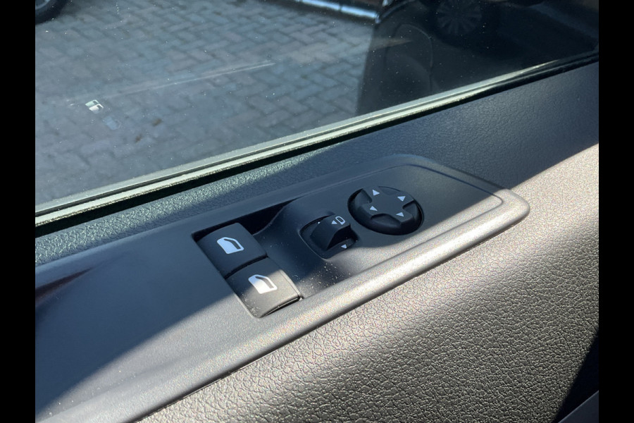 Citroën e SpaceTourer 7-Pers Innovation Braun-Ability-Stoellift Invalide Trekhaak Leder Pano Hud Vol opties!