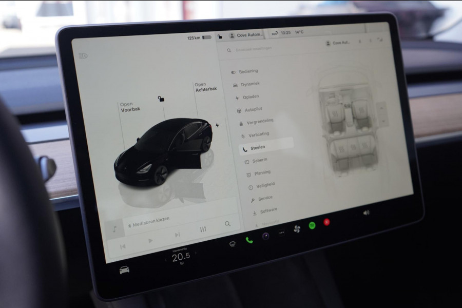 Tesla Model 3 Long Range RWD 75 kWh 638KM Range