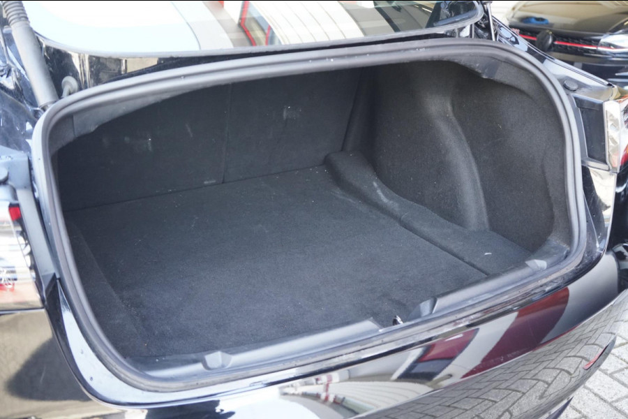 Tesla Model 3 Long Range RWD 75 kWh 638KM Range