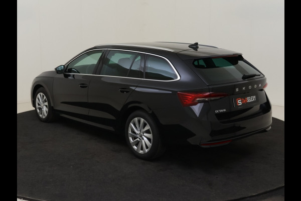 Škoda Octavia Combi 150PK AUTOMAAT ADAPTIVE | WINTERPACK | CAMERA | NAVI | KEYLESS!