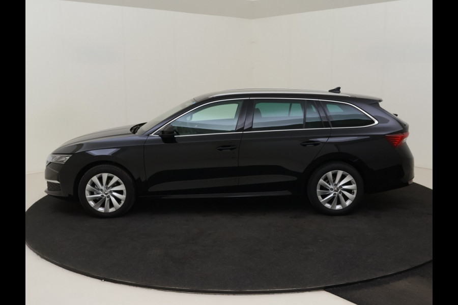 Škoda Octavia Combi 150PK AUTOMAAT ADAPTIVE | WINTERPACK | CAMERA | NAVI | KEYLESS!