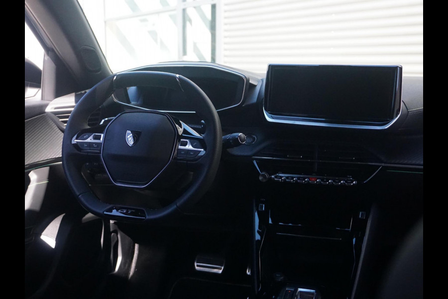 Peugeot 2008 1.2 Hybrid 136 GT