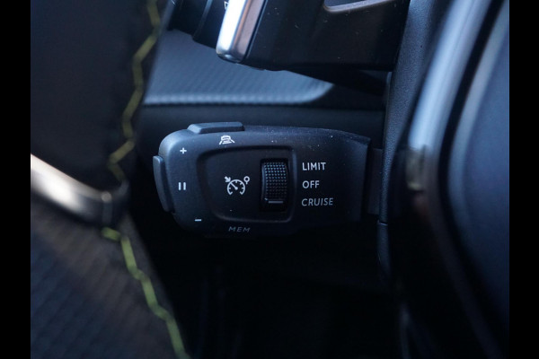 Peugeot 2008 1.2 Hybrid 136 GT