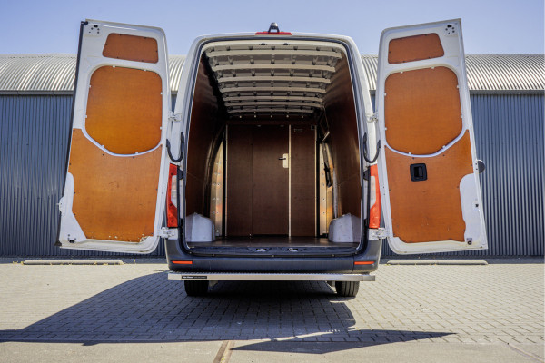 Mercedes-Benz Sprinter 315CDI L4H2 | XXL | 150 PK | Automaat | Camera | CarPlay | Climate | Cruise | Tussenschot met deur | Euro 6