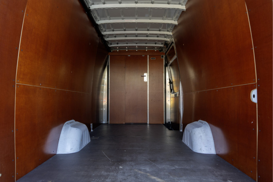 Mercedes-Benz Sprinter 315CDI L4H2 | XXL | 150 PK | Automaat | Camera | CarPlay | Climate | Cruise | Tussenschot met deur | Euro 6