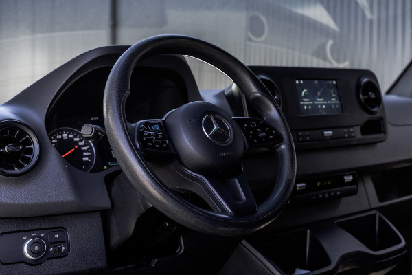 Mercedes-Benz Sprinter 315CDI L4H2 | XXL | 150 PK | Automaat | Camera | CarPlay | Climate | Cruise | Tussenschot met deur | Euro 6