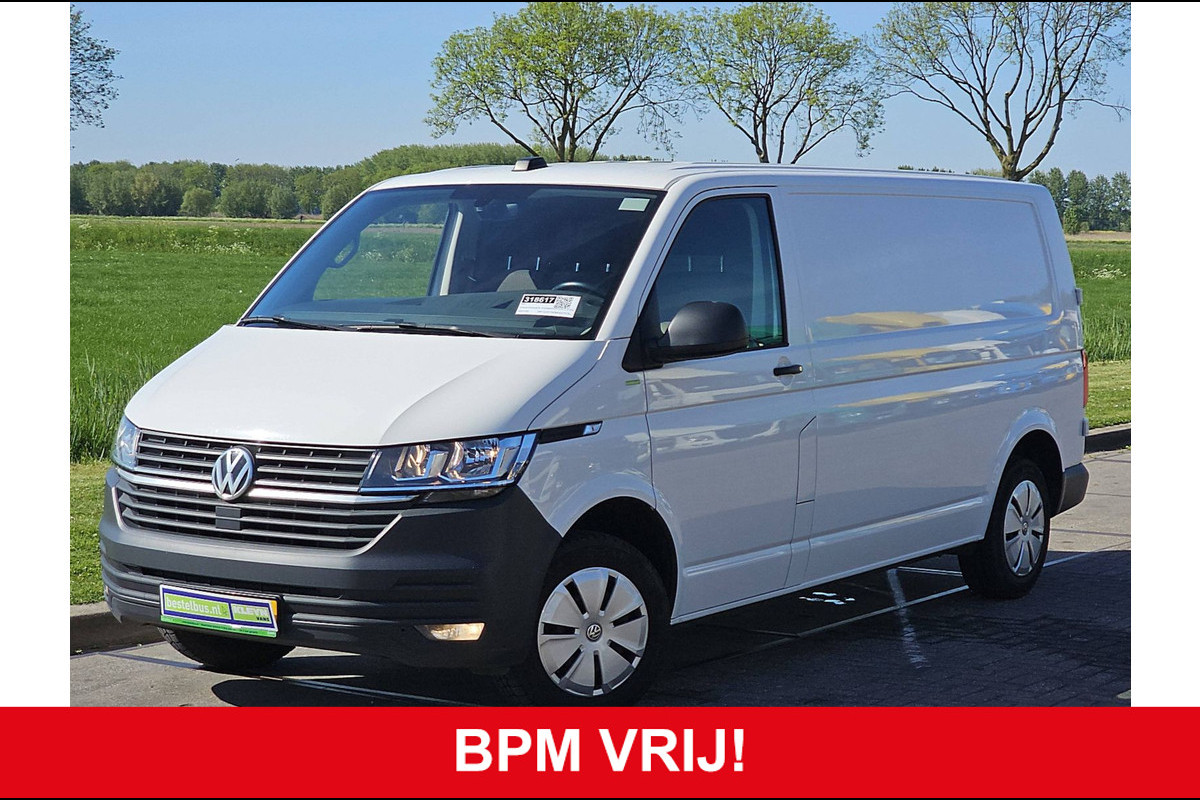 Volkswagen Transporter 2.0 T6.1 L2H1 Navi Euro6 Airco 110Pk Pdc NAP 1e Eigenaar! Volkswagen Transporter 2.0 T6.1 L2H1 Navi Euro6 Airco 110Pk Pdc NAP 1e Eigenaar!