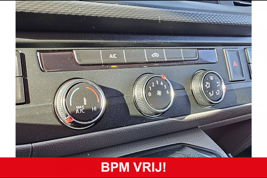 Volkswagen Transporter T6.1 L2H2 Dubbel Cabine Airco 150Pk Automaat Trekhaak Deuren 1e Eigenaar NAP Euro6!