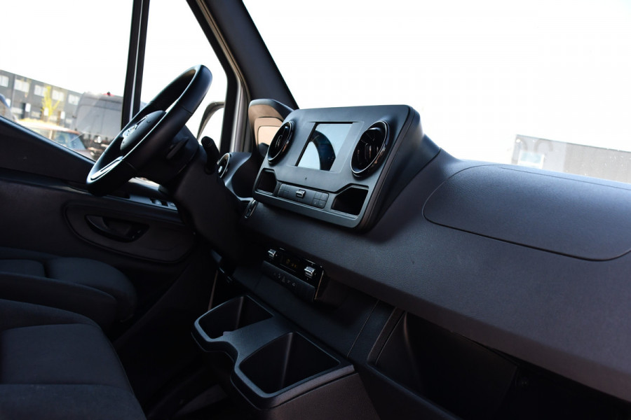 Mercedes-Benz Sprinter 315 1.9 CDI L2H2 PB Edition Camera, Cruise, Carplay, 3500KG Trekgewicht LED, Automaat, Multimedia, 150PK, Uniek!