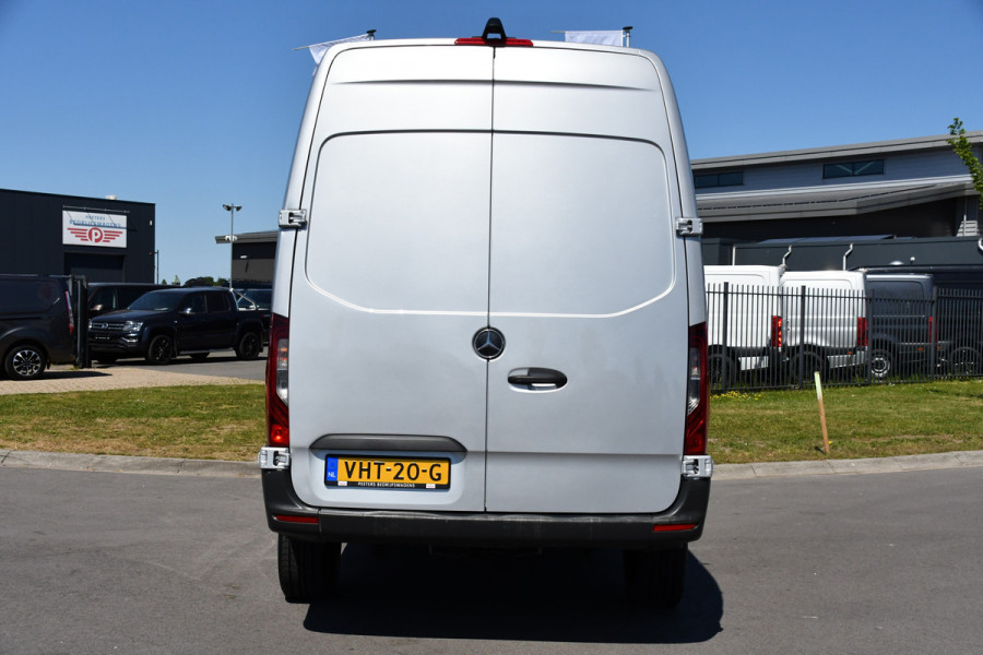 Mercedes-Benz Sprinter 315 1.9 CDI L2H2 PB Edition Camera, Cruise, Carplay, 3500KG Trekgewicht LED, Automaat, Multimedia, 150PK, Uniek!