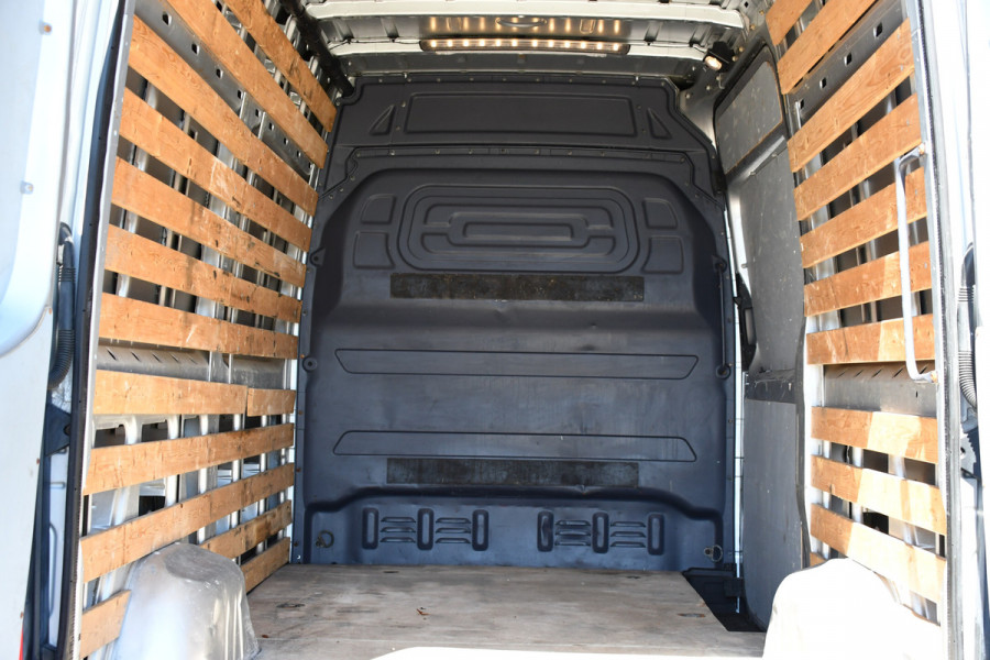 Mercedes-Benz Sprinter 315 1.9 CDI L2H2 PB Edition Camera, Cruise, Carplay, 3500KG Trekgewicht LED, Automaat, Multimedia, 150PK, Uniek!