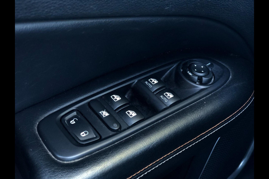 Jeep Compass 1.4 MultiAir Longitude | Half leder, Stoel+Stuurverw., Navi, Camera, Carplay/Android, Climate, Cruise, Afn. Trekhaak|