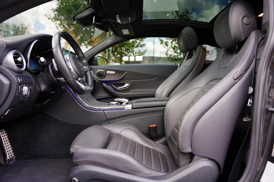 Mercedes-Benz C-Klasse 300 Coupe 259 Pk AMG-Optiek Panorama Dak