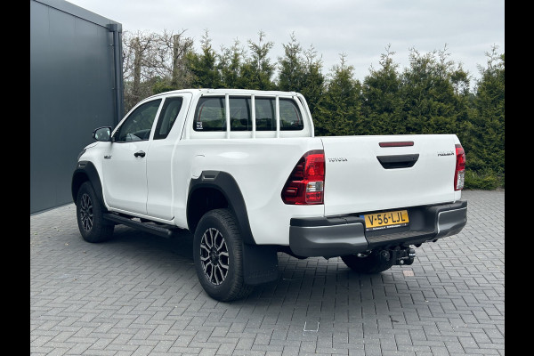 Toyota Hilux 2.4 D-4D XTRA CAB / 3.5 TONS TREKHAAK / !! NIEUW !! BPM VRIJ / TREPLANKEN // 4x4 / AIRCO / CRUISE / 3.500 KG TREKGEWICHT