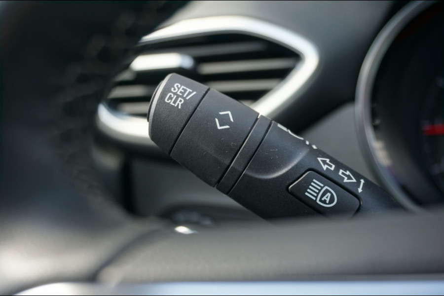 Opel Crossland 110PK Elegance NAVI | CAMERA | WINTERPACK | CARPLAY | HOGE ZIT!