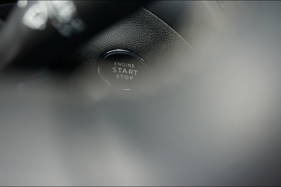 Opel Crossland 110PK Elegance NAVI | CAMERA | WINTERPACK | CARPLAY | HOGE ZIT!