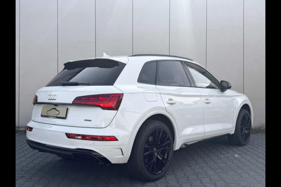 Audi Q5 55 TFSI-e S Line 367PK / Pano / Keyless / Led Matrix / Camera