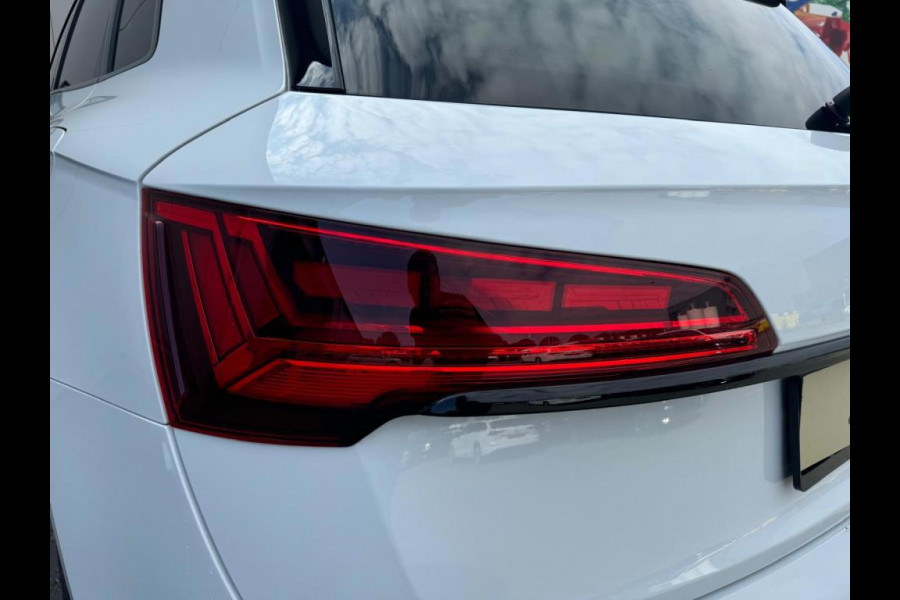 Audi Q5 55 TFSI-e S Line 367PK / Pano / Keyless / Led Matrix / Camera