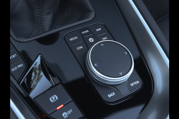 BMW Z4 Roadster M40i - Manual - Memoryzetel - Head-up - Harman Kardon