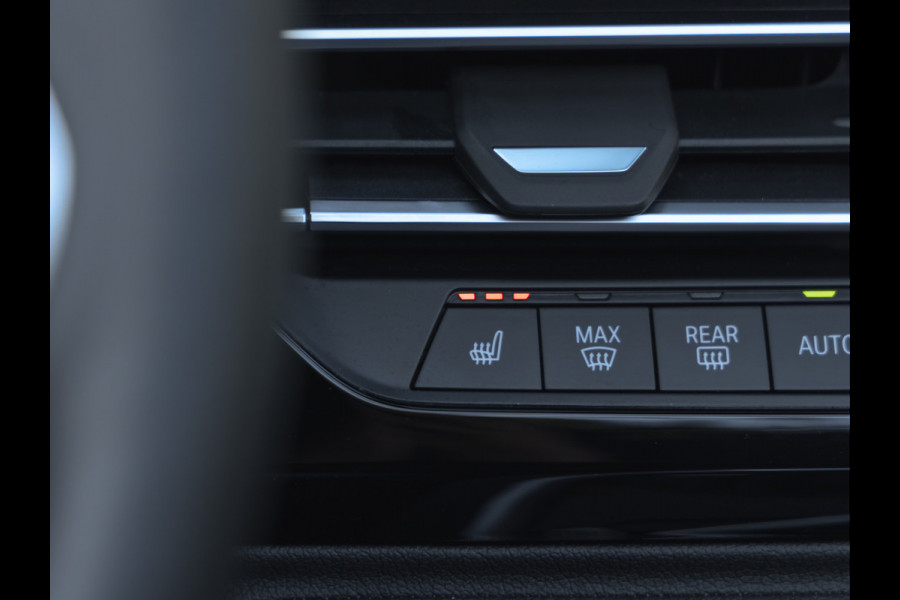 BMW Z4 Roadster M40i - Manual - Memoryzetel - Head-up - Harman Kardon