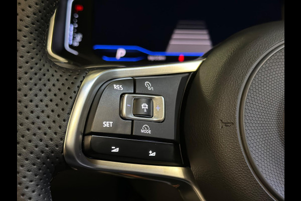 Volkswagen T-Roc 2.0 TSI 4Motion|PANO|BOMVOL