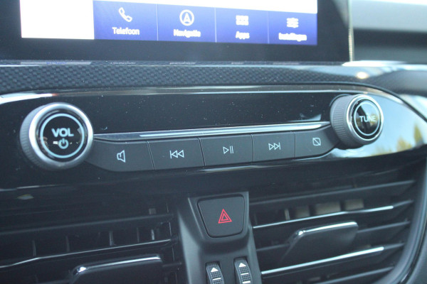 Ford Kuga 2.5 PHEV ST-Line X | Wegklapbare trekhaak | Winter Pack | 19 inch velgen + rode remklauwen | Bang&Olufsen | Elektrische achterklep
