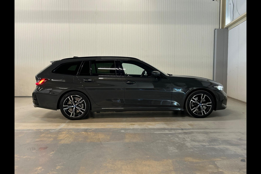 BMW 3 Serie Touring 320e | M-SPORT | LED | NAP | DRAVITGRAU | KIWA SCM