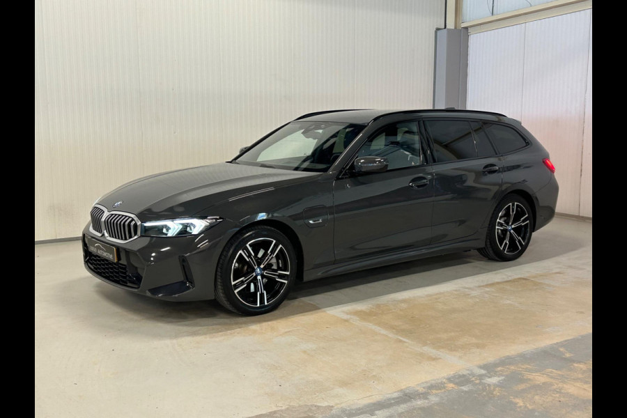 BMW 3 Serie Touring 320e | M-SPORT | LED | NAP | DRAVITGRAU | KIWA SCM