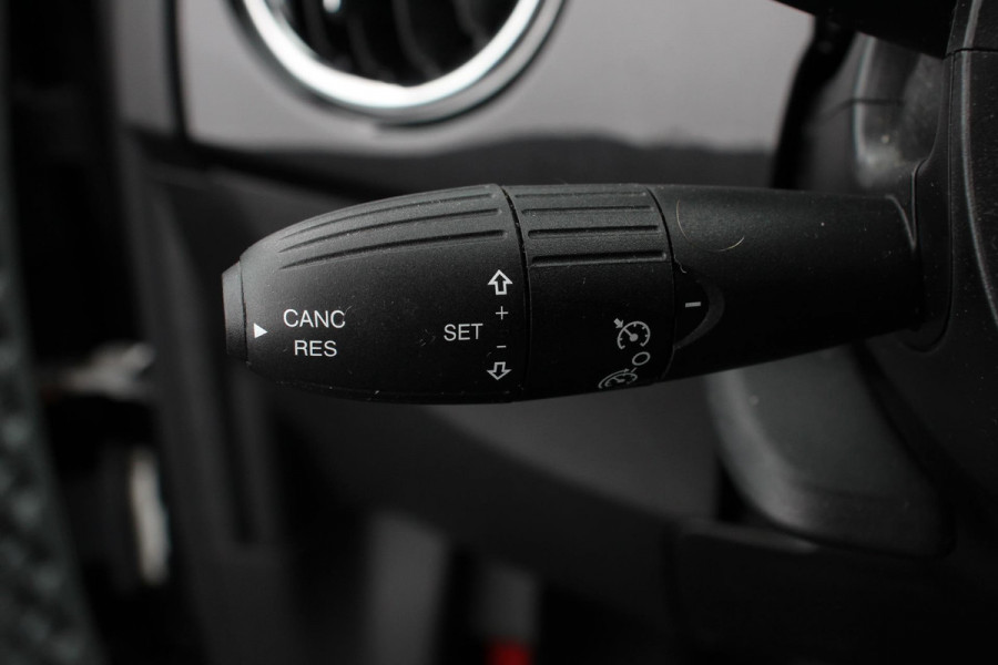 Fiat 500C 1.0 Hybrid Lounge Plus | Rood dak | Navigatie | d.m.v. Apple Carplay/Android Auto | Parkeersensor achter | Cruise Control